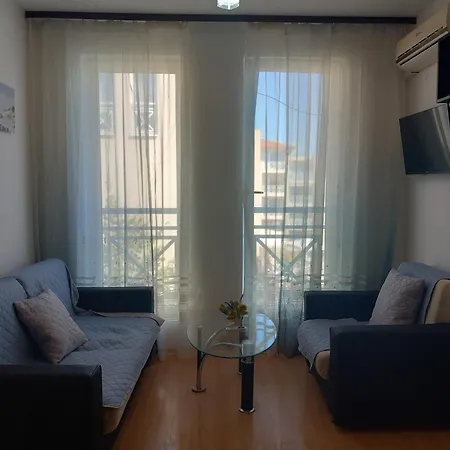 Sunny Day 6 One Bedroom Сонячний Берег