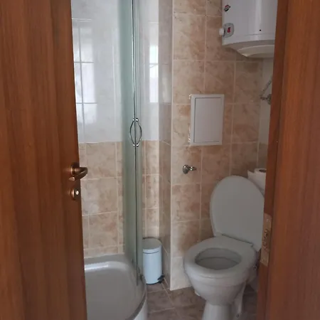 Sunny Day 6 One Bedroom Апартаменты *